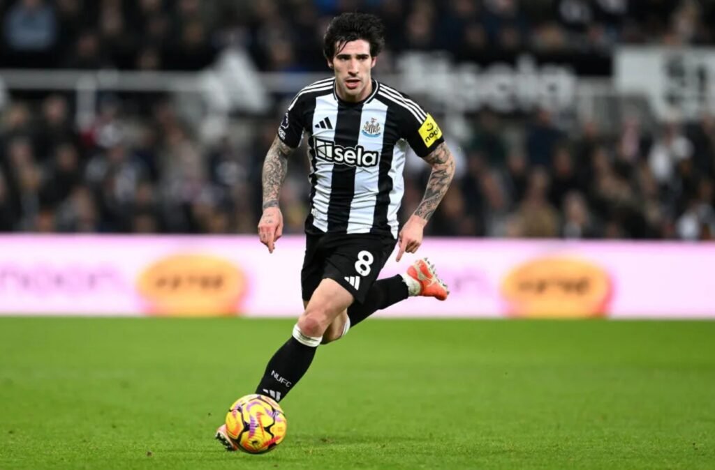 Midfielders Real Madrid Could Sign in the Summer Transfer Window